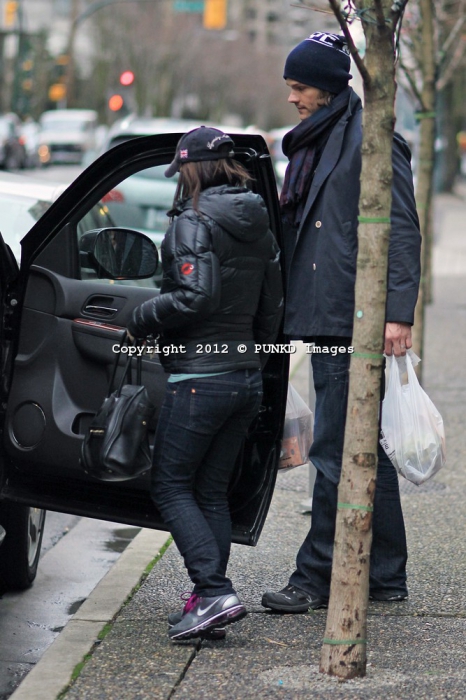 GO-candids2012-shoppingwithJared-001.jpg